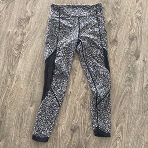 LULULEMON workout pants size 6